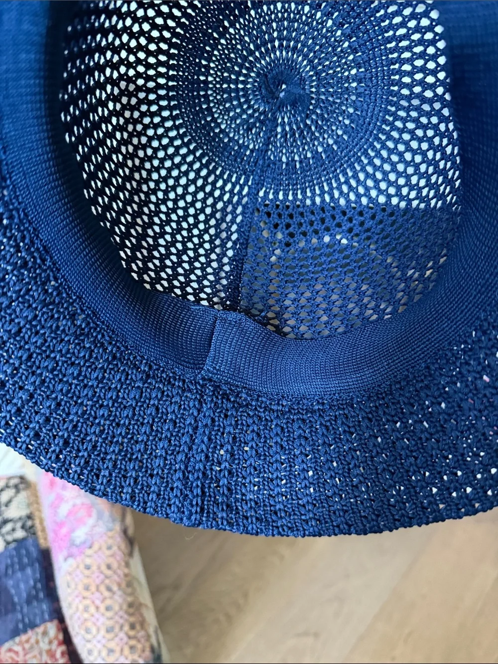 N/A lightweight woven